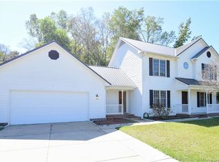 523 Chambercomb Ct, Fayetteville, NC 28303
