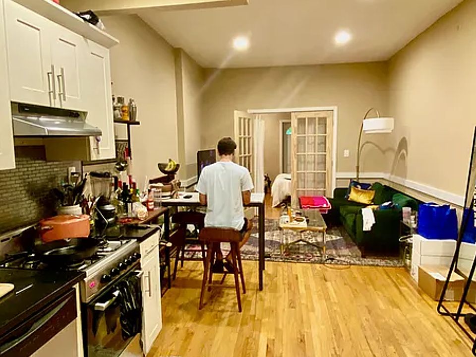 1st image of 326 Stockholm St APT 1L