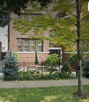 1st image of 6017 S Sawyer Ave