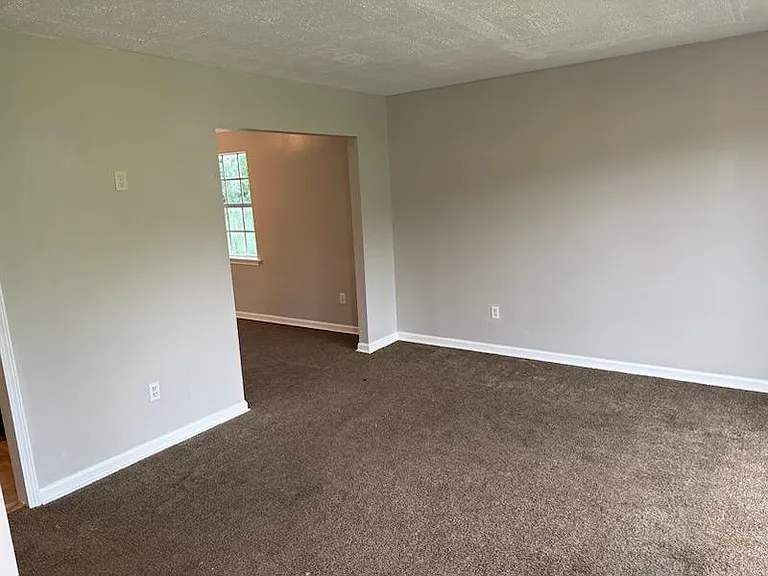 508 Closhire Ln — Photo 6