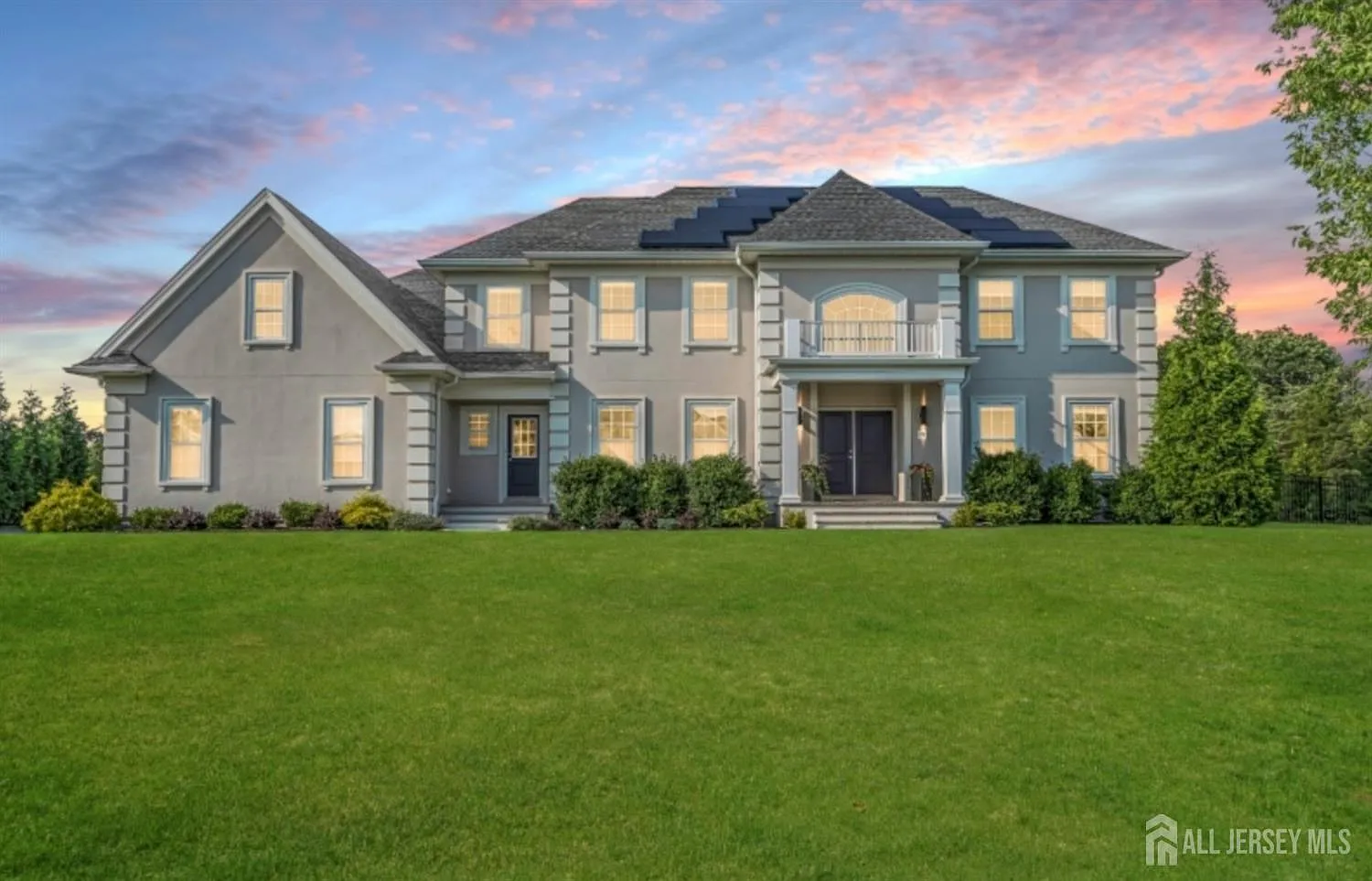 5 bed, 5.5 bath, $8,000 — Photo 1