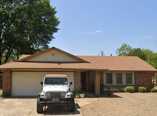 2261 Timber Cv, Greenville, MS 38701