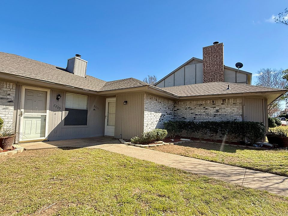 1st image of 2211 Madrid Ct