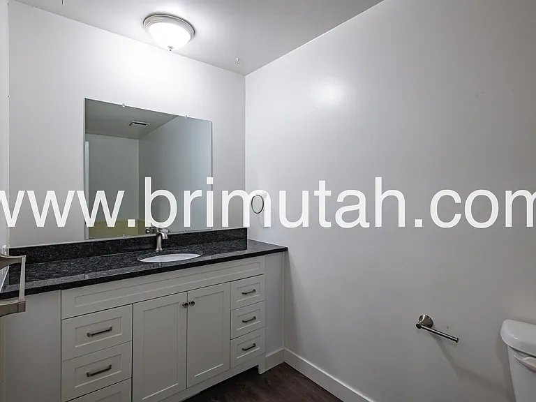 1877 E Osage Orange Ave #3 — Photo 16