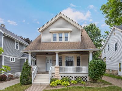 1361 Gladys Ave, Lakewood, OH, 44107