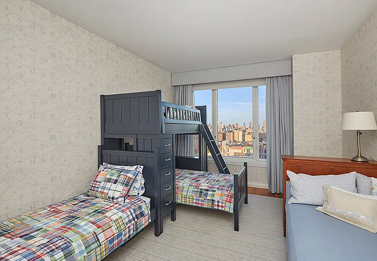 2150 Broadway #Penthouse 2b — Photo 12