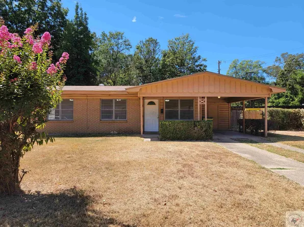 221 Terrace Ln, Texarkana, TX 75503