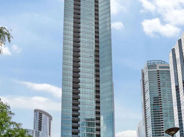 505 N McClurg Ct APT 2103, Chicago, IL 60611