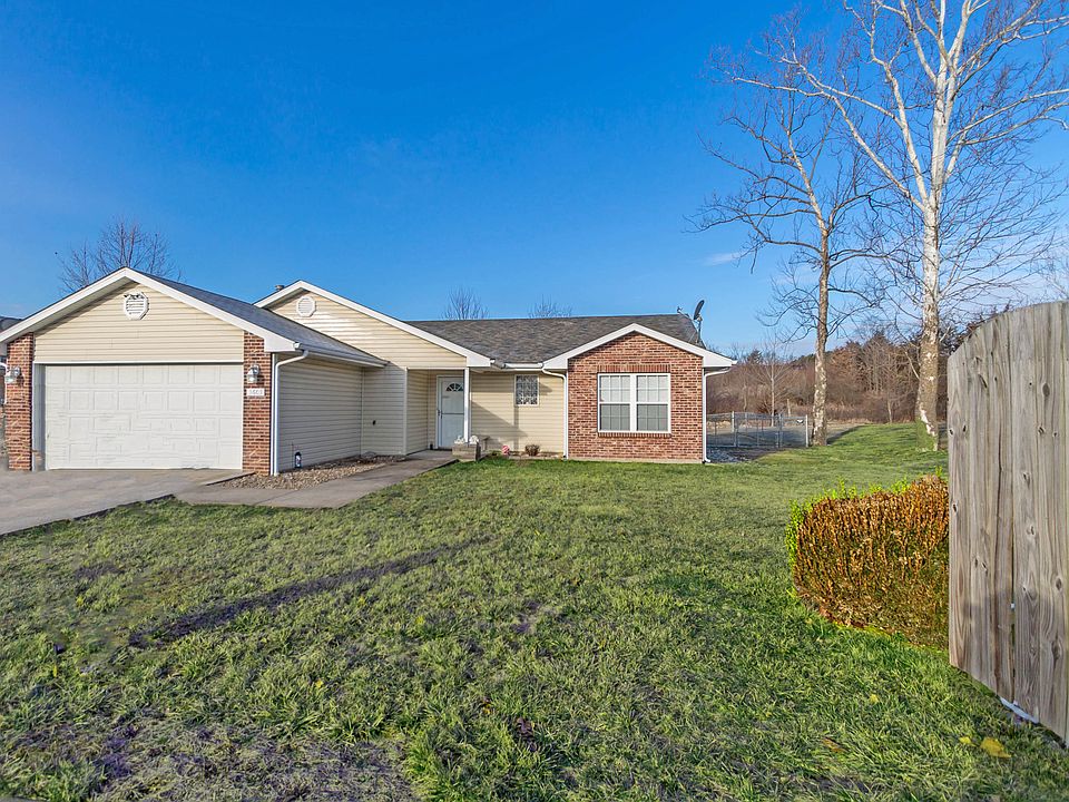 1st image of 3603 Amethyst Dr
