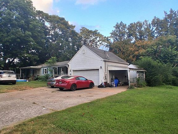 2nd image of 8757 Old Charlotte Pike