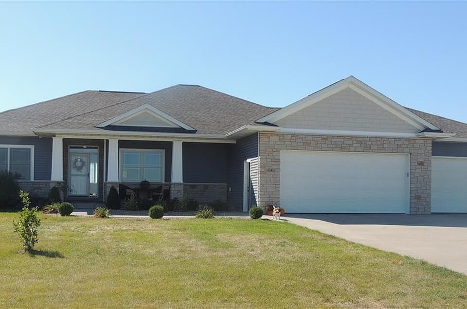 2nd image of 1246 Hawkeye Ln