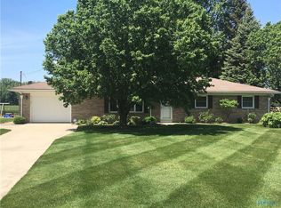 1722 Scott Rd, Swanton, OH 43558