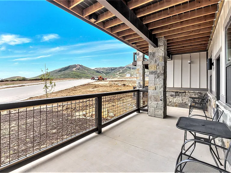 1145 E Helling Cir #103 — Photo 34