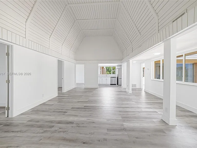 5201 Yellow Pine Ln — Photo 6