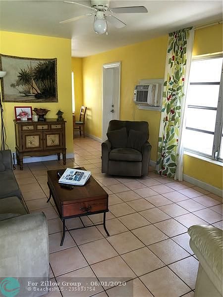 1st image of 231 Hibiscus Ave #B