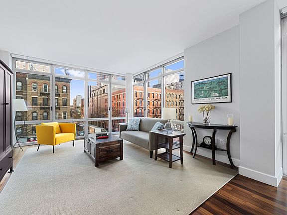 2nd image of 333 E 91st St APT 4A