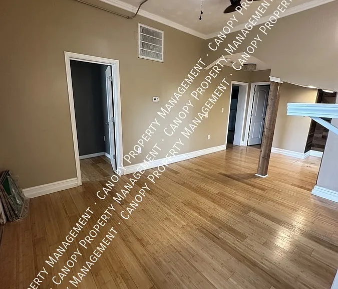 653 Jackson St — Photo 3