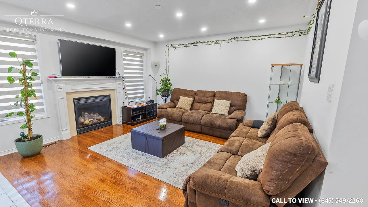 4 bed, 1950 sqft, $3,195 — Photo 1