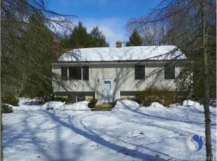 96 Littlefield Rd, Hampton, CT 06247