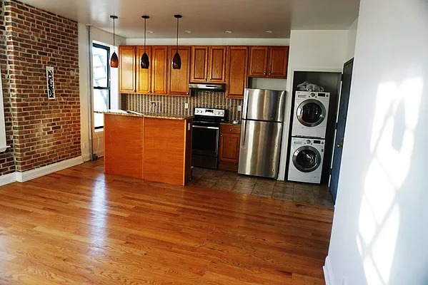 Rented by H.P. Greenfield Real Estate | media 1