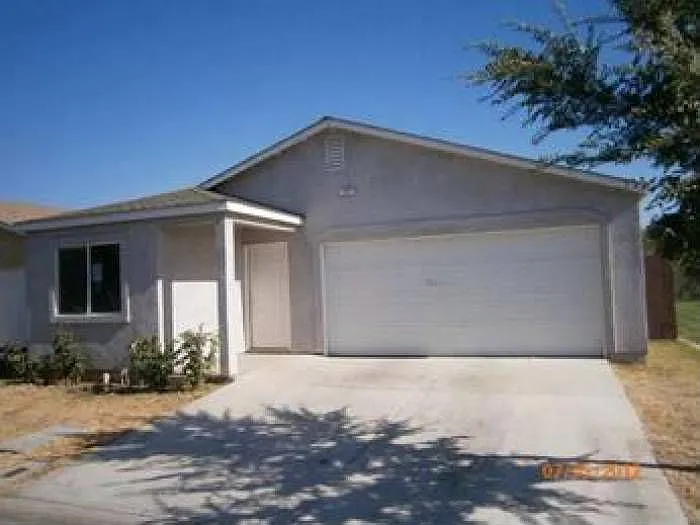 271 Rio Vista Ave photo 1