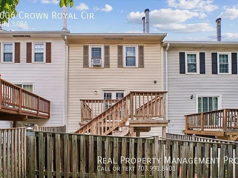 6006 Crown Royal Cir — Photo 32