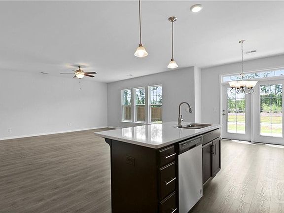 5th image of 106 Brookline Dr