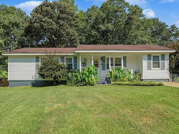 32 Watkins Rd, Newnan, GA 30263