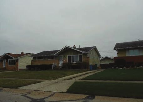 2nd image of 288 E Hillsdale Ave