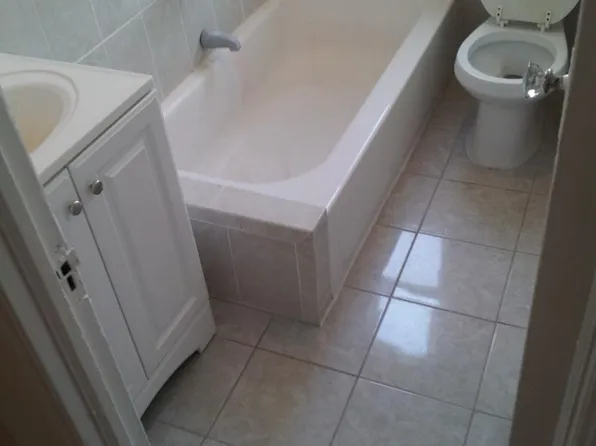 (undisclosed Address), Bronx, NY 10462