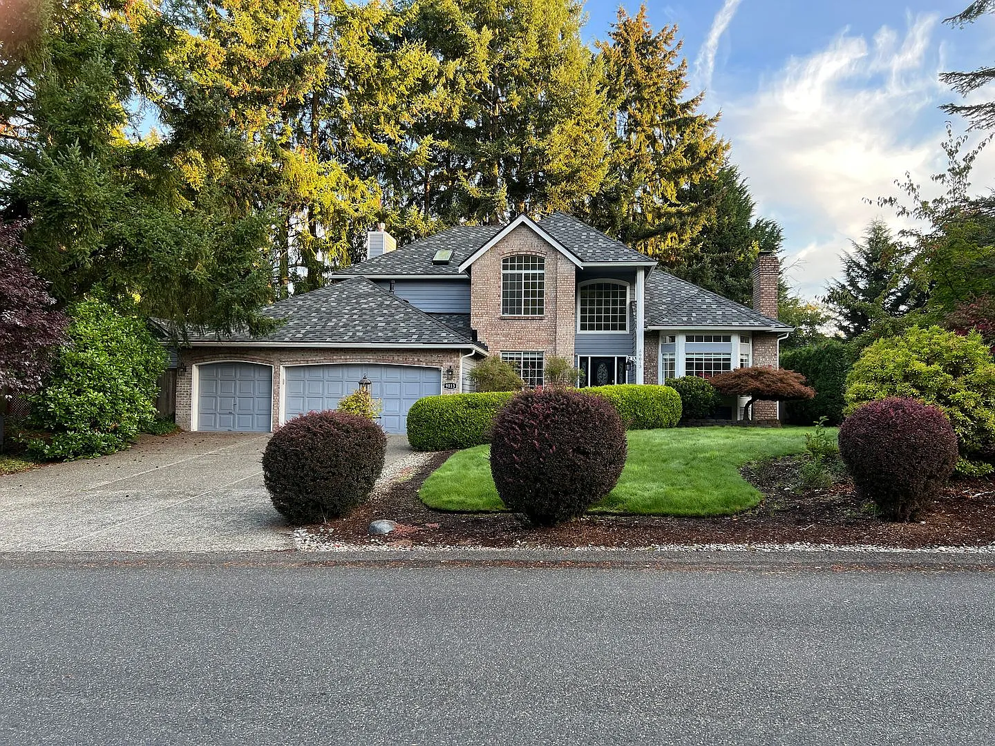 Welcome to Gem Heights Located in Beautiful Puyallup -A/C -Yard Maintenance included! — Photo 3