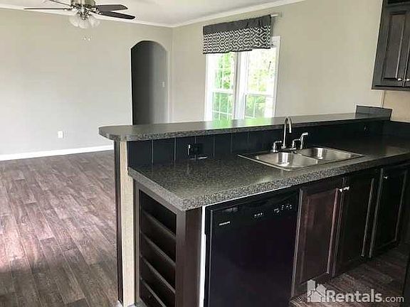 3rd image of 5422 Hayden Dr
