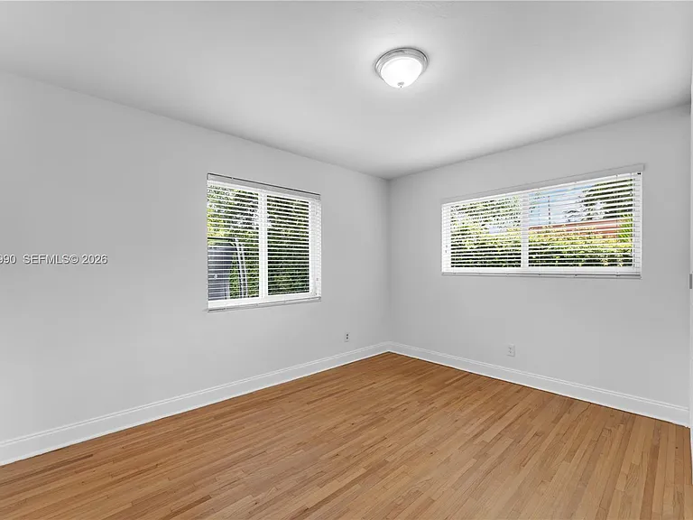 2031 SW 66th Ave — Photo 18
