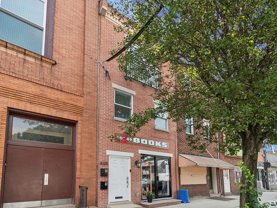 408 E Girard Ave #2