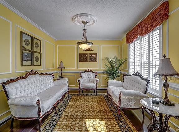 5th image of 13716 Nairn Pl