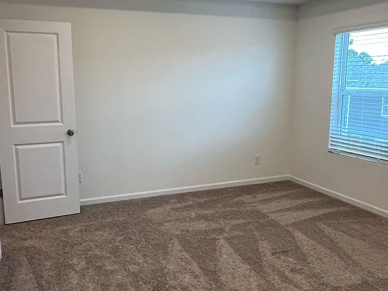 760 Earhart St NW — Photo 18