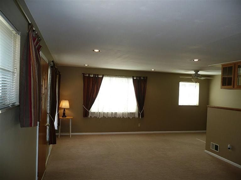 1st image of 785 Wilbud Dr