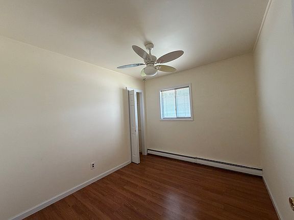 5th image of 38 Island St