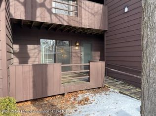205 E Jolly Rd #7, Lansing, MI 48910