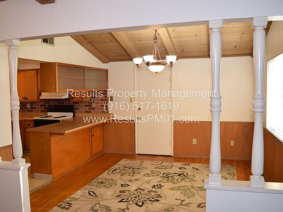 4th image of 8698 Cliffwood Way