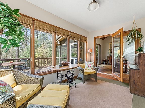 4th image of 280 Holly Forest Court