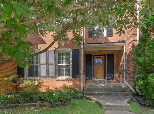 7252 Greentree Rd, Bethesda, MD 20817