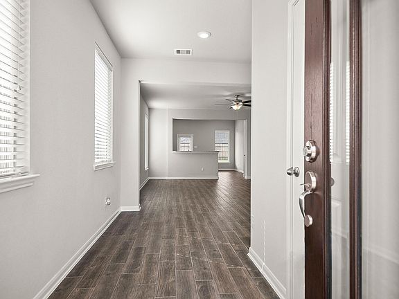 4th image of 4438 Lone Alcove