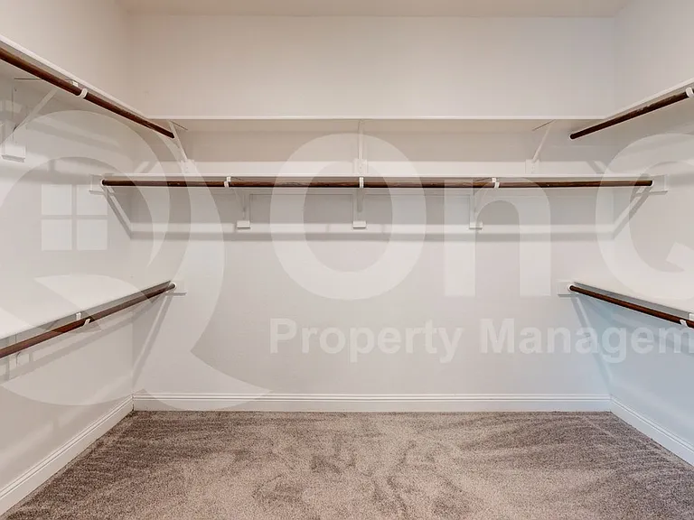 13591 Vineyard Ln — Photo 27