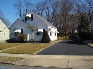 42 Norcross Cir, Hamilton, NJ 08619