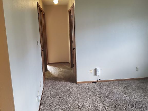 3rd image of 5121 25th Avenue Ct APT 2