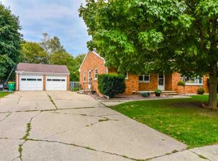 537 Newtols St, Green Bay, WI 54302