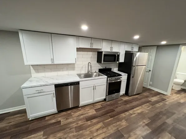 810 S 12th St #2, Lincoln, NE 68508