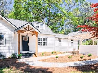 2402 Lancelot Dr, Decatur, GA 30033