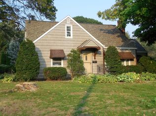 512 18th Ave, Sterling, IL 61081
